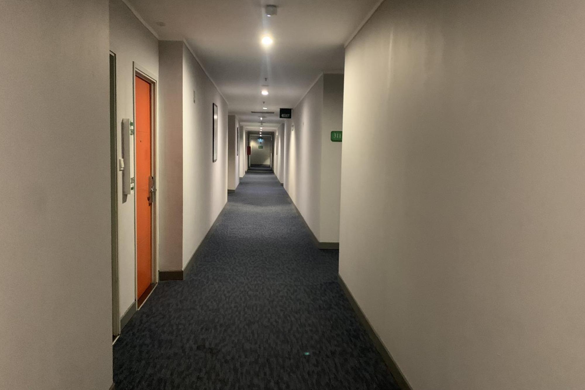 草埔广场酒店 雅加达 外观 照片
